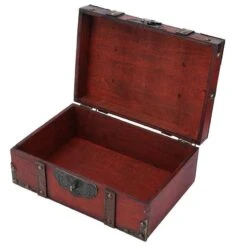 Coffre En Bois Style Pirate De Nassau -Pirate Costume Shop coffre en bois style pirate 1