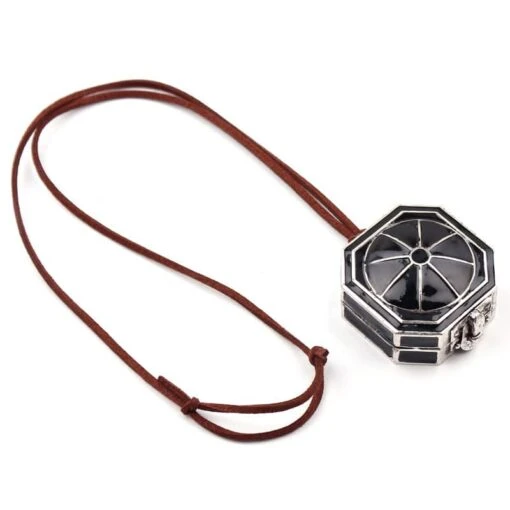 ▷ Collier Boussole Pirates Des Caraïbes - Image 3