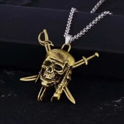 ▷ Pendentif Jack Sparrow (Pirates Des Caraïbes) -Pirate Costume Shop collier pendentif jack sparrow 1