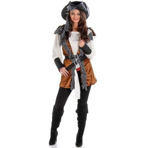 Déguisement De Pirate Avec Chapeau