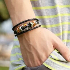 Bracelet One Piece - Bijoux Pirate -Pirate Costume Shop one piece anime bracelet